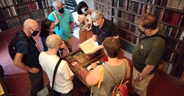 Úbeda: Highlights Walking Tour Vela De Los Cobos Palace - Guided Medieval Streets Walk