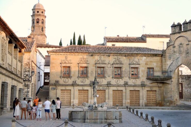 Úbeda or Baeza: Tours & Entry Tickets 7-Day Tourist Pass - Overview of Tourist Pass Options