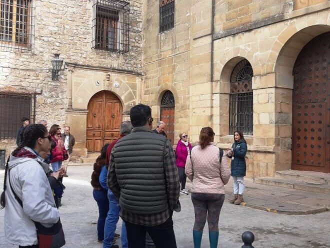 Úbeda: Recorrido Destacado Por La Ciudad a Pie En Español - Opiniones De Los Clientes