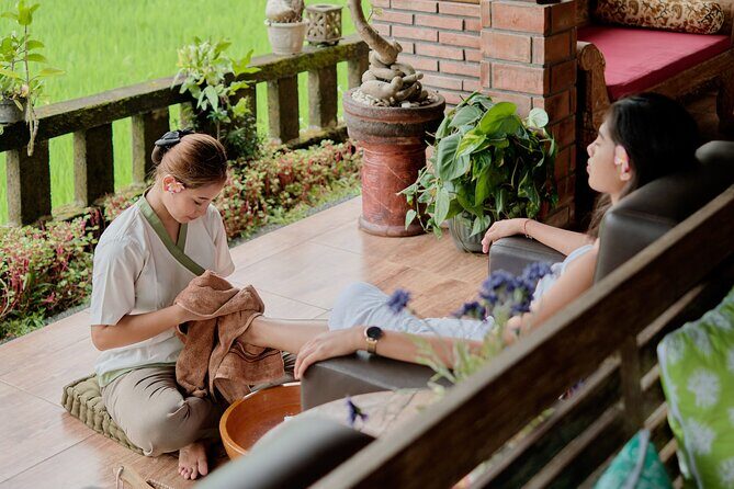 Ubud: 2 Hour Traditional Spa with Flowerbath & Rice Field View - The Booking and Arrival Process