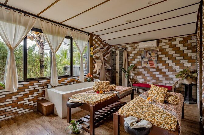 Ubud: 2 Hour Traditional Spa with Flowerbath & Rice Field View - Setting and Atmosphere