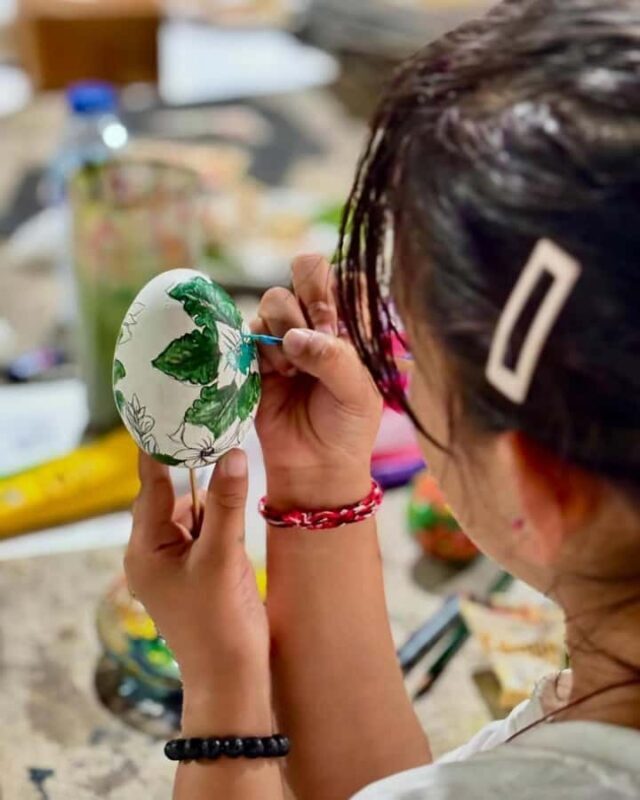 Ubud: Art Market Tour & Egg Painting Workshop - Good To Know