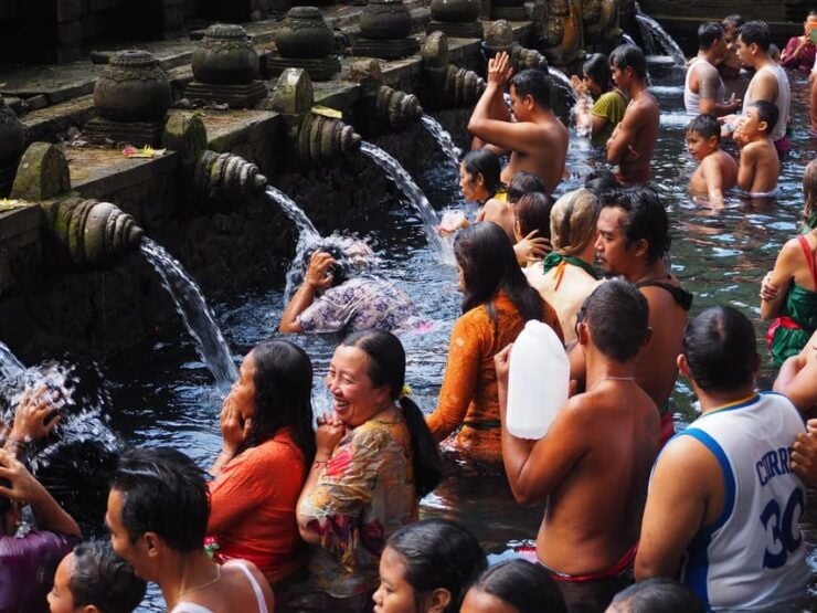 Ubud Bali: Melukat Purification Ritual and Tegalalang Field. - Key Points