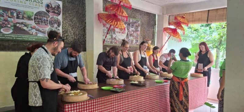 Ubud: Balinese Cooking Class, Rice Field & Market Tour - A Deep Dive into the Experience