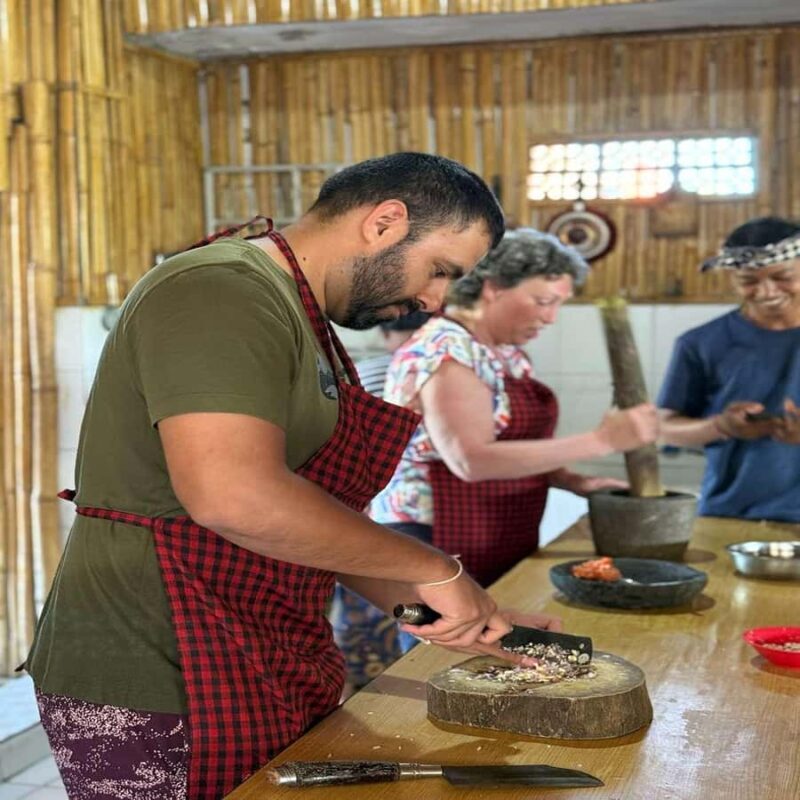 Ubud: Balinese Cooking Class with Traditional Dishes - Good To Know