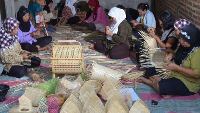 Ubud: Bamboo Weaving Workshop with Local Artisan - Good To Know