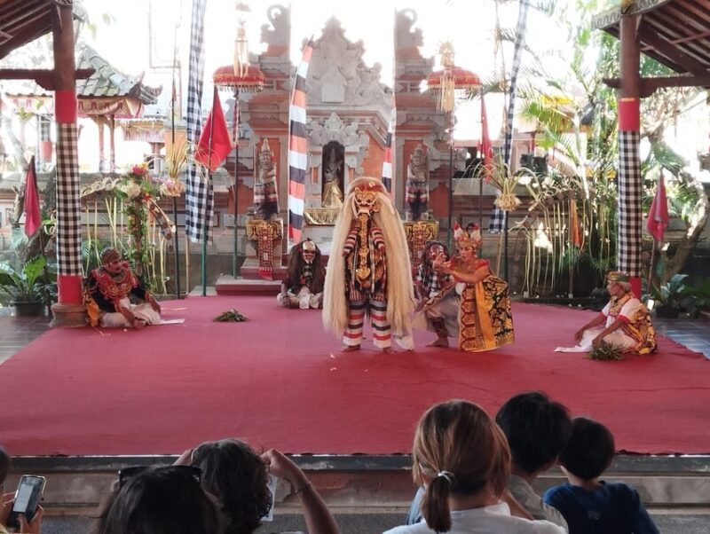 Ubud: Barong Dance and Keris Cultural Dance Show Tickets - Who Is This Tour Best For?