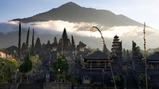 Ubud : Besakih Temple, Waterfall and Swing With Rice Terrace - Supporting Local Farmers and Businesses