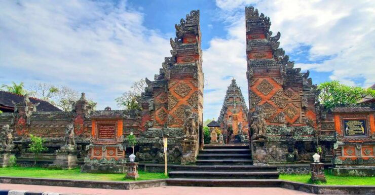 Ubud: Exclusive Ubud Sightseeing Tour & Art Village - Exclusive Sightseeing Experience