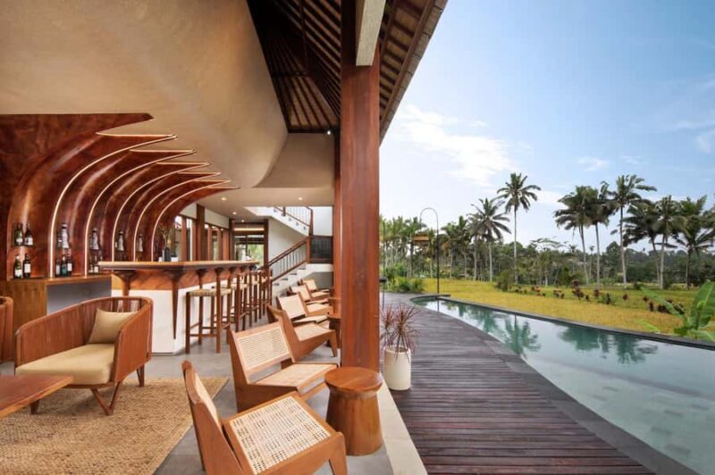 Ubud: Flairs Thai Restaurant Dining & Cocktail Bar E-Voucher - The Itinerary Breakdown