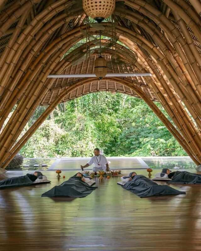 Ubud: Floating Sunset Sound Bath & Sound Healing Experience - Good To Know