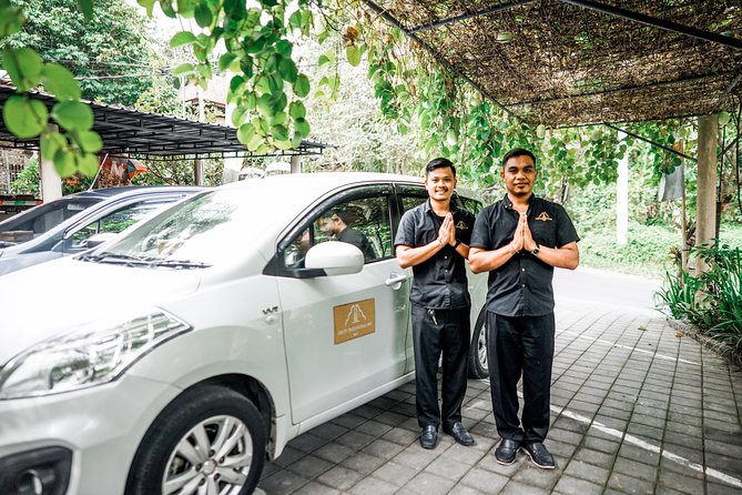 Ubud Full-Body Massage With Health Drinks and Fruit - Balinese Massage Therapists