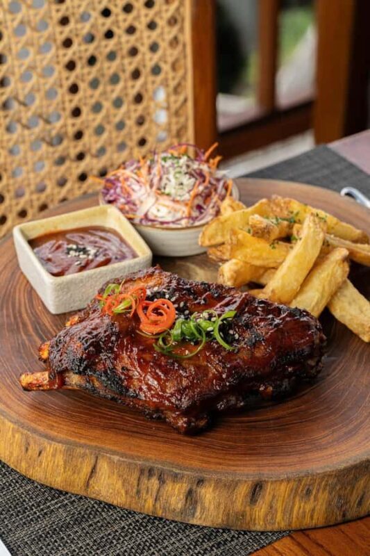 Ubud: Gauri Restaurant with Jungle View Dining E-Voucher - Atmosphere and Ambiance