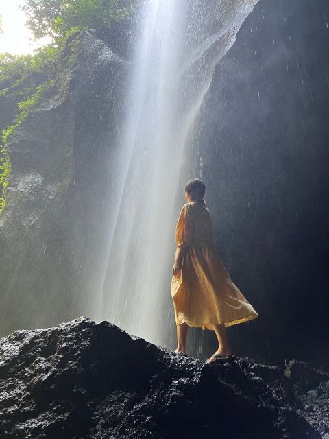 Ubud: Gorilla Face Quad Bike, Jungle Swing, Waterfall & Meal - Experience Description