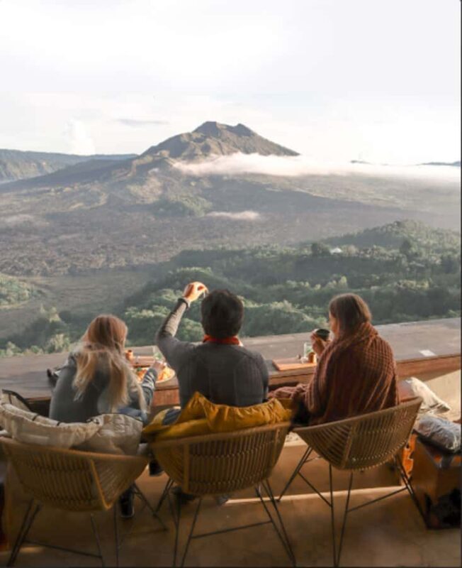 Ubud Highlights Tour: Akasa Café, Rice Terrace & Happy Swing - Ubud Highlights Tour: Akasa Café, Rice Terrace & Happy Swing