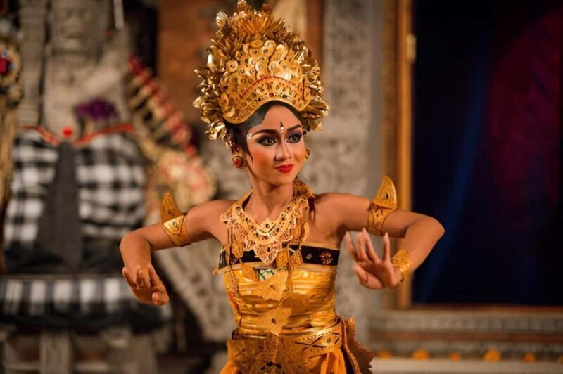 Ubud: Legong Lasem Or Ramayana Ballet Show Ticket - Who Should Consider This Tour?