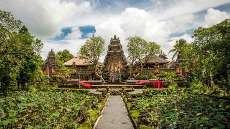 Ubud: Private Evening Tour With Legong Dance Performance - Activity Details