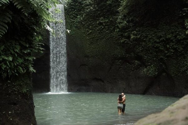 Ubud: Private Tour With Local Photographer - Booking and Cancellation Policy