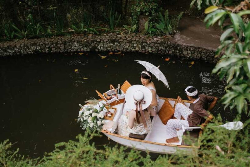 Ubud: Romantic Picnic on a Wooden Boat with Sparkling Wine - Authentic Insights from Reviews