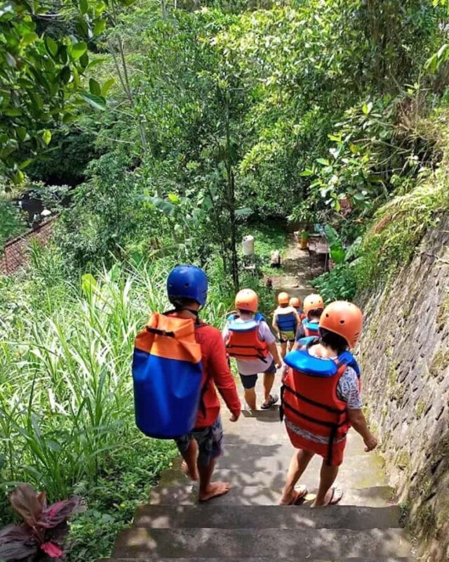 Ubud: Sacred Pakerisan River Drift Adventure With Lunch - Who Will Love This Tour?