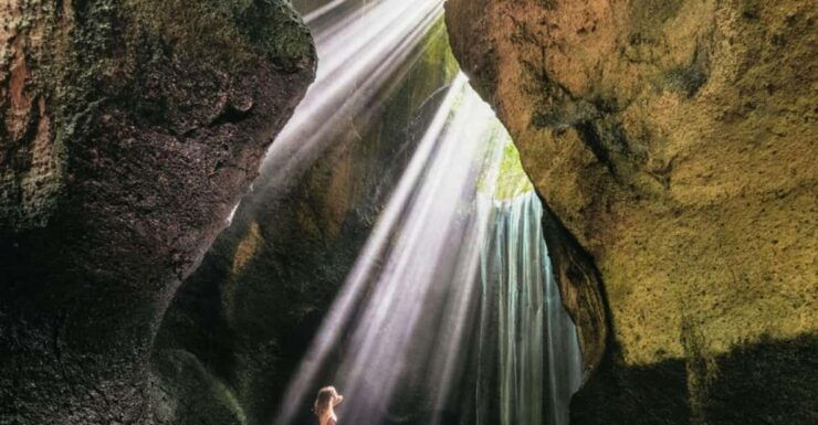 Ubud: Saraswati Temple, Monkey Forest, Art Market, Waterfall - Exploring Saraswati Temple