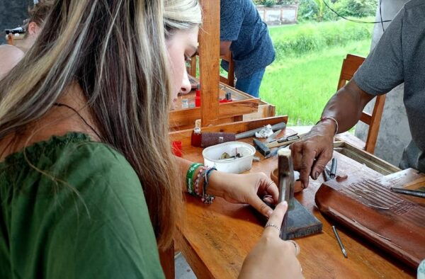 Ubud Silver Craft: Discover the Hidden Gem of Jewelry Making - Customer Experiences and Feedback