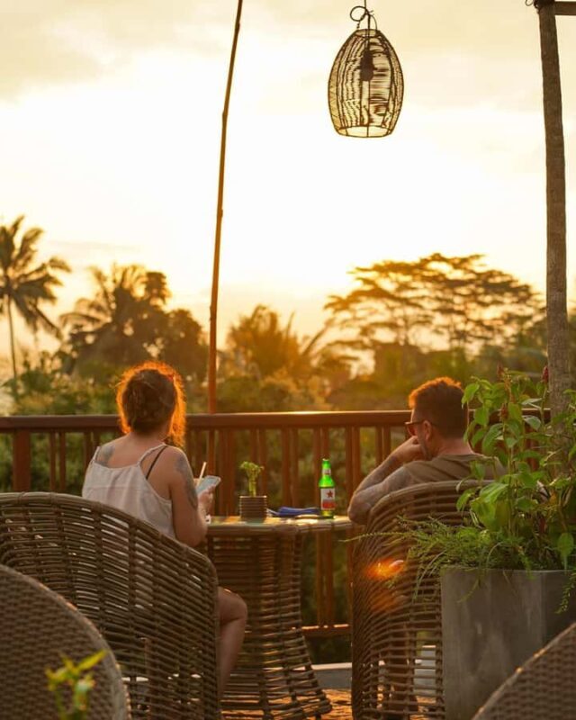 Ubud: Sky Lounge by Ely's Kitchen & Rooftop Bar E-Voucher - Who Will Love This Experience?