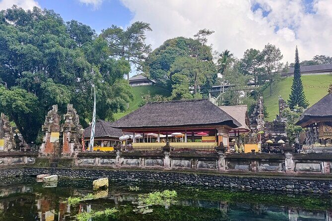 Ubud Tirta Empul Temple Tour with Purification Experience - Authentic Insights from Reviewers