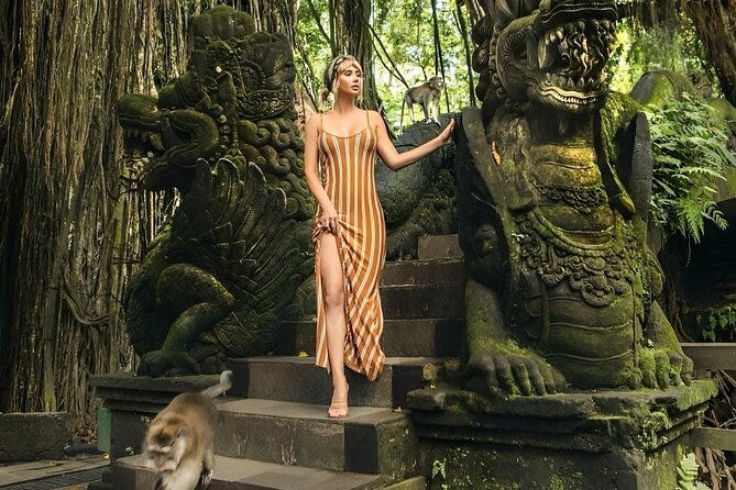 Ubud Tour With Sacred Monkey Forest Sanctuary - Waterfall - Rice Terrace - Ubud Waterfall