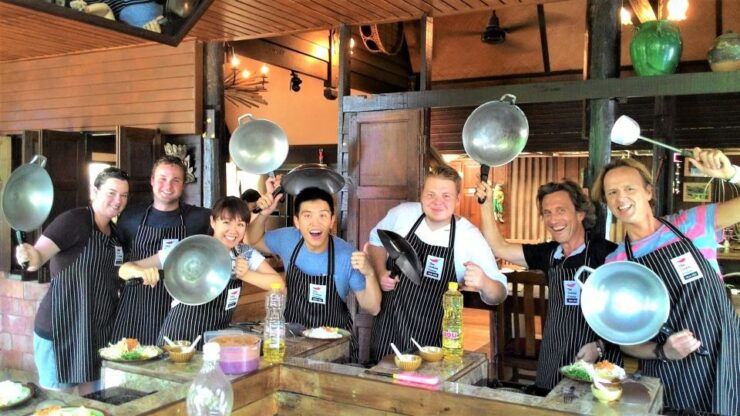 Ubud: Virgin Coconut Oil Making Class and Market Tour - Activity Details