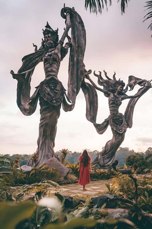 Ubud: Waterfall, Art Gallery, Dayclub, Spa, & Dinner Tour - The Sum Up