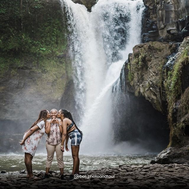 Ubud : Waterfall, Water Temple, RIce Terrace, Ubud Market - Tirta Empul Water Temple Visit