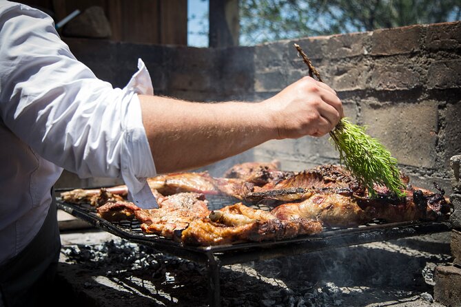 Uco Deluxe: Best Wineries and Real “Asado Argentino” - Tour Highlights