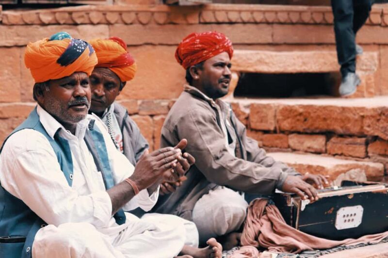 Udaipur: 2-Day Private Tour with Kumbhalgarh and Ranakpur - Good To Know