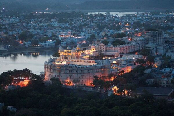 Udaipur: 3-Hour Pub Crawl - The Sum Up