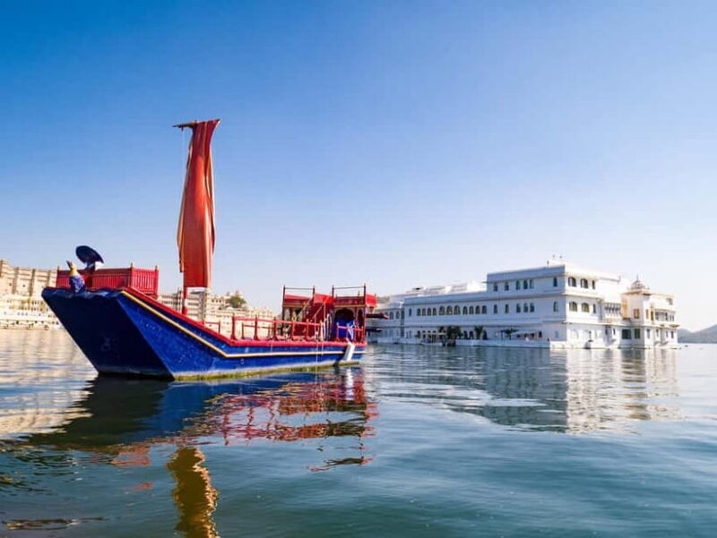 Udaipur: City of Lakes Full-Day Guided Tour - Authentic Experiences and Practical Details