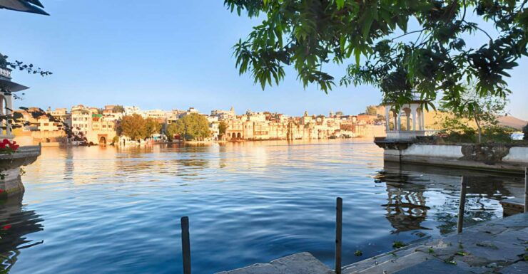 Udaipur Full Day City Tour With Boat Ride and Lunch - Inclusions