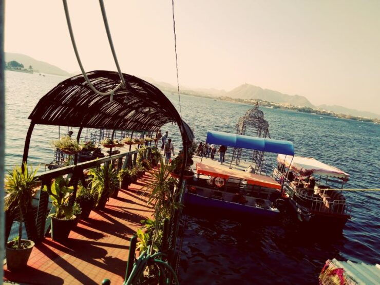 Udaipur: Full-Day Guided Tour of City Highlights - Tour Overview