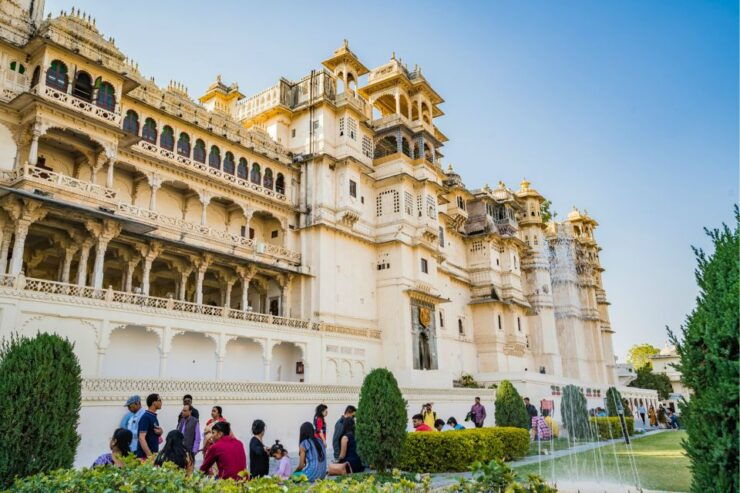 Udaipur: Full Day Private City Tour With Optional Boat Ride - Experience