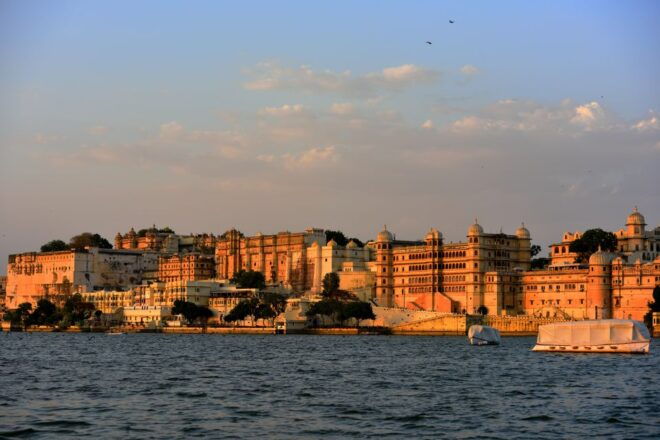 Udaipur: Full Day Private City Tour With Optional Boat Ride - Highlights