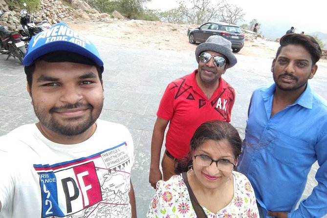 Udaipur Full Day Sightseeing Tour by Private Car - Private Car Pickup