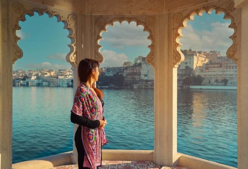 Udaipur: Ghats Guided Walking Tour with Boat Ride Experience - Summary: Who Will Love This Tour?