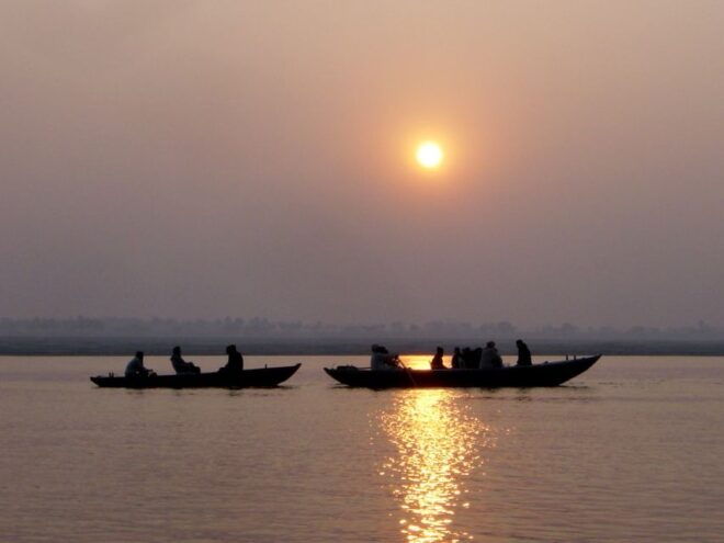 Udaipur: Guided Ghat Tour and Boat Ride - Important Information