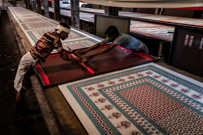 Udaipur Hidden Shopping Tour with Local Artisans - Overview and Authenticity at the Heart of Udaipur