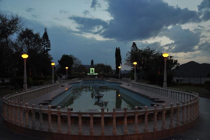 Udaipur Night Walk (2 Hours Guided Walking Tour) - What To Expect