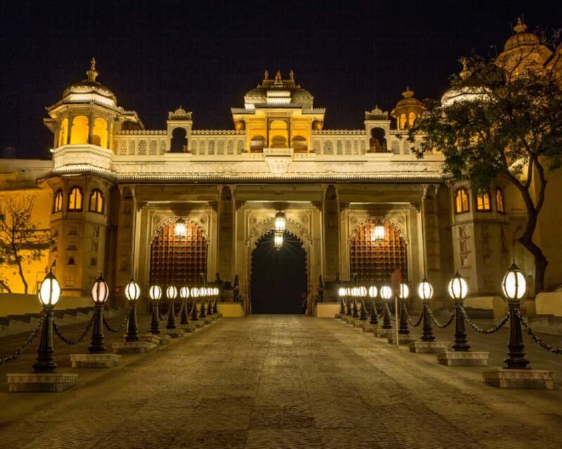 Udaipur Night Walk: Discover History, Culture & Stories - A Closer Look at the Udaipur Night Walk Experience