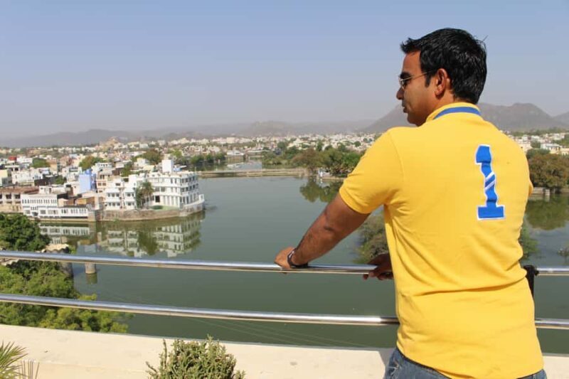 Udaipur: Private City Tour with Guide and Transfers - Good To Know  