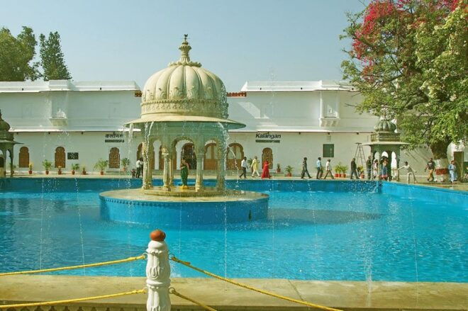 Udaipur: Private Full-Day Sightseeing Tour - Experience