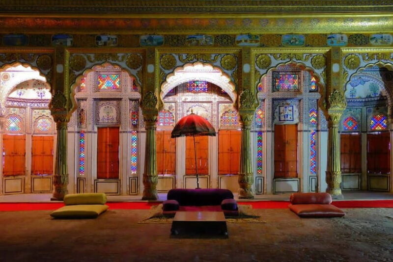 Udaipur: Private Full-Day Sightseeing Tour with a Tour Guide - Who Should Consider This Tour?