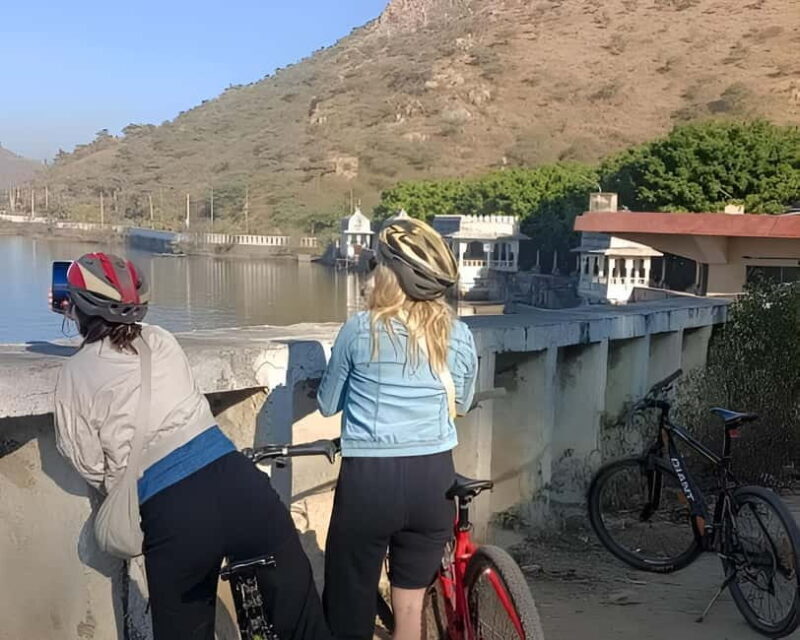 Udaipur: Private Lake Loop Bicycle Tour with Refreshments - FAQ